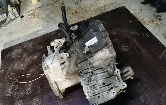 Dodge Caravan Automatic gearbox 93130405918