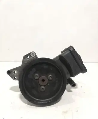 BMW 5 E60 E61 Power steering pump 96209