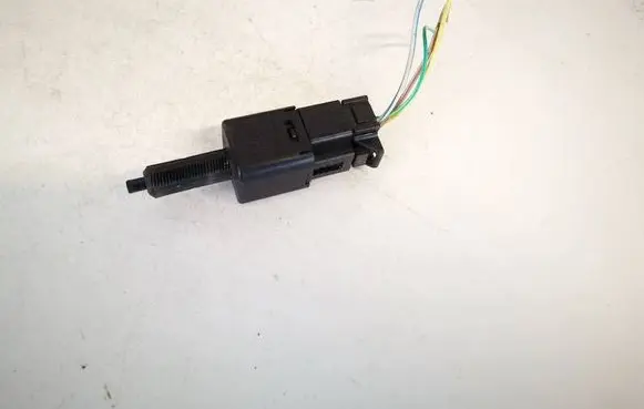 Subaru Impreza III Brake pedal sensor switch
