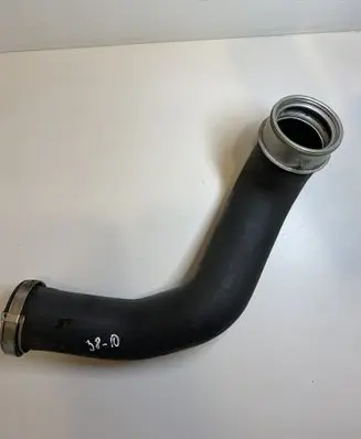 Mercedes-Benz ML W164 Intercooler hose/pipe A1645201083