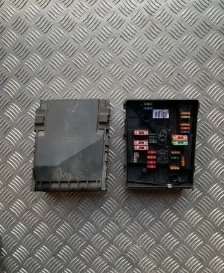 Audi A3 S3 8P Fuse box set 1K0937125A 1K0937132F
