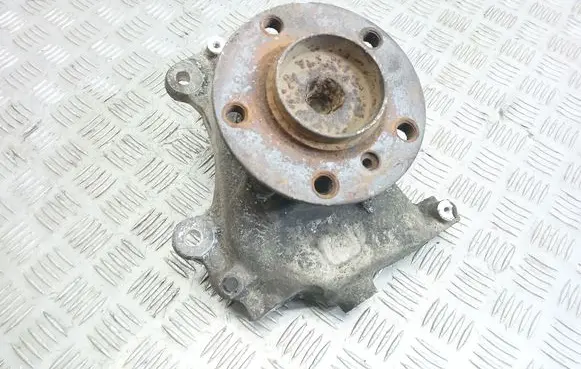 BMW 7 E65 E66 Front wheel hub spindle knuckle