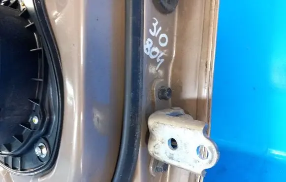 KIA Soul Front door lower hinge 793103K000