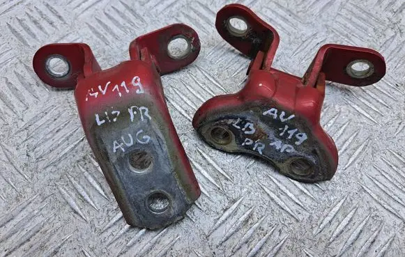 Toyota Avensis T270 Front door hinge set 6871002060 6873002050