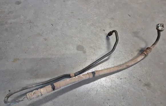 Isuzu D-Max Power steering hose/pipe/line 