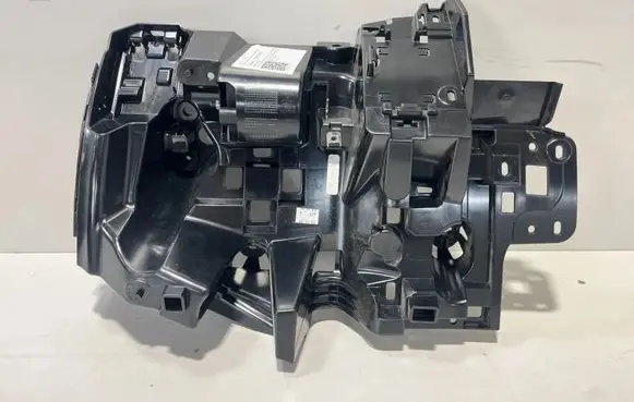 BMW X6 G06 Rear bumper mounting bracket 8086293