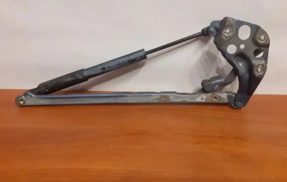 Mercedes-Benz CLK A208 C208 Front bonnet/hood damper/strut A2088800129 10258