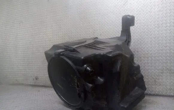 Volvo C30 Air filter box 7M519600AF