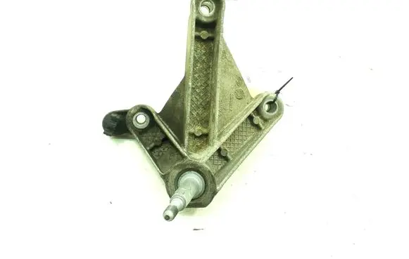 Mercedes-Benz Citan W415 Gearbox mounting bracket 8200043084