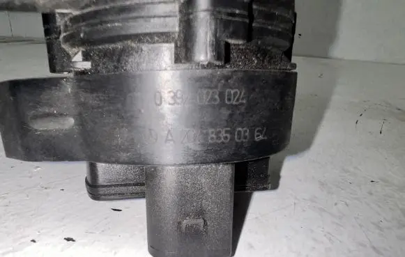 Mercedes-Benz C W204 Electric auxiliary coolant/water pump A2118350028 3130591163