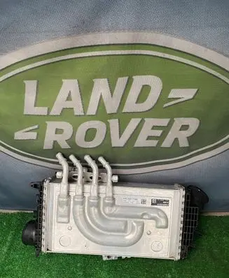 Land Rover Defender Intercooler radiator H4P318N968AB