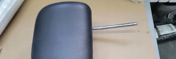 Audi A7 S7 4G Front seat headrest 