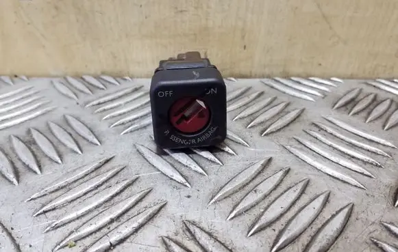 Citroen C4 I Picasso Passenger airbag on/off switch 96413912XT 95835T