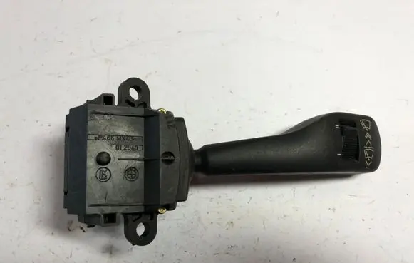 BMW 5 E39 Wiper control stalk 8363664 01204000