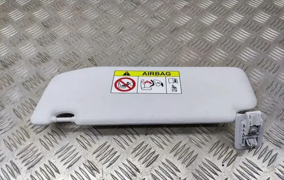 Peugeot 208 Sun visor