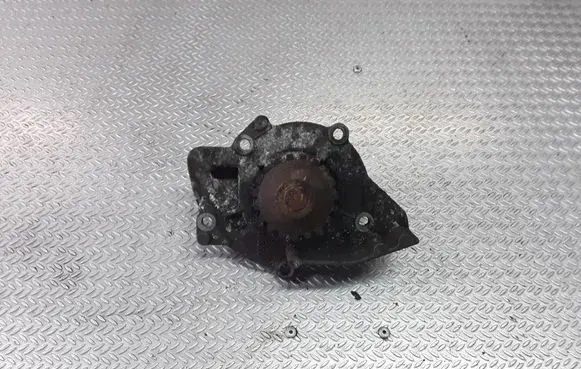 Peugeot 607 Water pump 9630504410