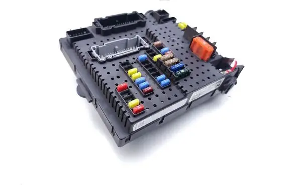 Volvo XC90 Fuse module 30786646 09W336