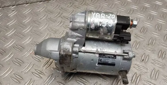 Toyota Yaris Starter motor 281000Y130 4380001440