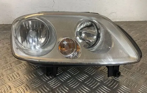 Volkswagen Caddy Headlight/headlamp 2K0941006B 4VFX13005AF 20011002A