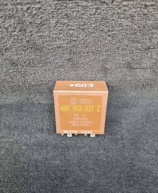 Audi A6 S6 C5 4B Other relay 4B0955531E