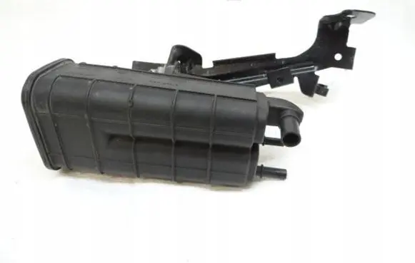 Renault Clio IV Active carbon filter fuel vapour canister 