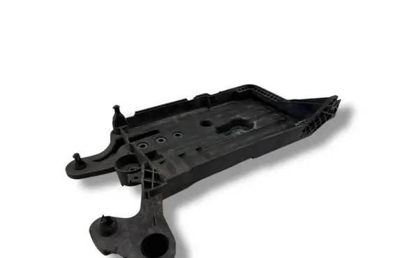 Battery tray