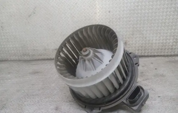 Suzuki Alto Heater fan/blower 2825009000 SR2825009000
