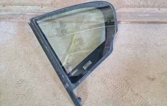 BMW 5 F10 F11 Rear side window