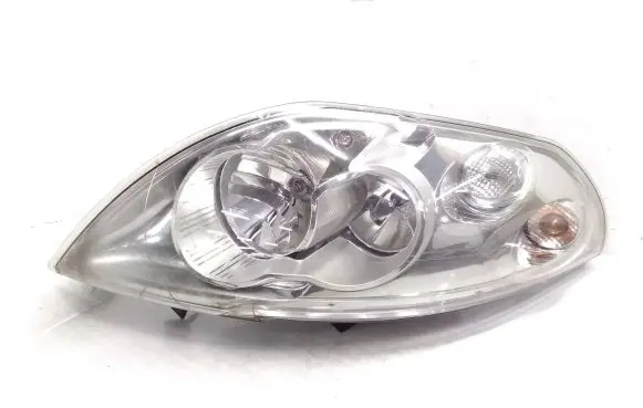 Renault Master III Headlight/headlamp