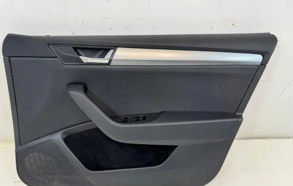Skoda Superb B8 (3V) Front door card panel trim 3V0