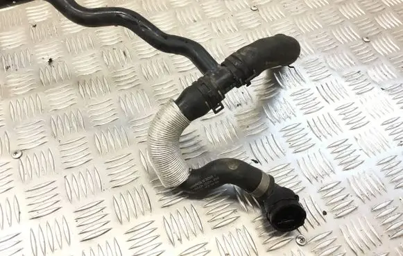 Volkswagen PASSAT B8 Engine coolant pipe/hose 5Q0122073AL 5Q0122073CE 5Q0122073CL
