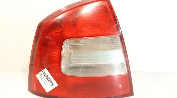 Skoda Octavia Mk2 (1Z) Rear/tail lights 1Z5945095B