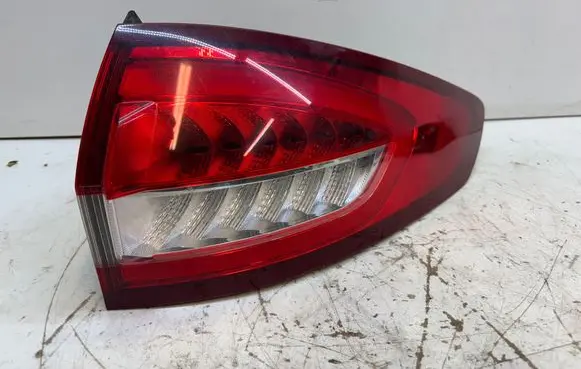 Ford Mondeo MK V Rear/tail lights CD391MP CD301MP 20570204