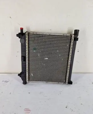 Mercedes-Benz E W124 Coolant radiator