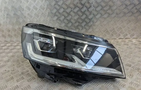 Volkswagen Multivan T6 Headlight/headlamp 7L1941036D