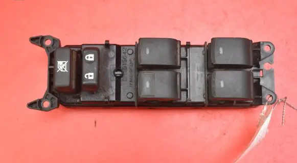 Toyota Avalon XX10 Electric window control switch 515642