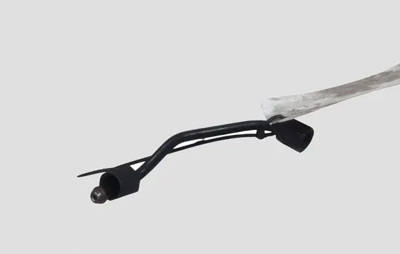 Mercedes-Benz C W203 Fuel line pipe