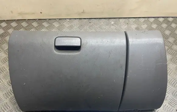 Subaru Forester SF Glove box 979899