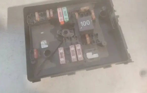 Skoda Octavia Mk2 (1Z) Fuse box set 1K0937125D