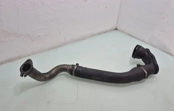 Opel Astra J Intercooler hose/pipe 360578926