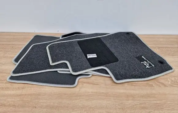 Hyundai Santa Fe Car floor mat set 9999Y-013037