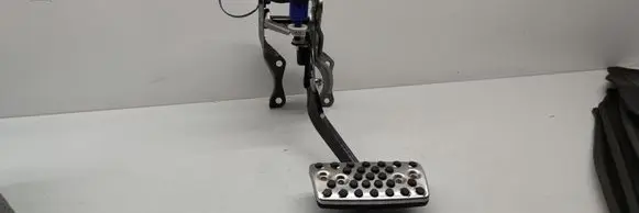 Honda Civic IX Brake pedal