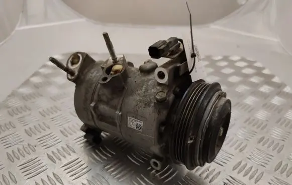 Ford Mustang VI Air conditioning (A/C) compressor (pump) FR3B19D629AA