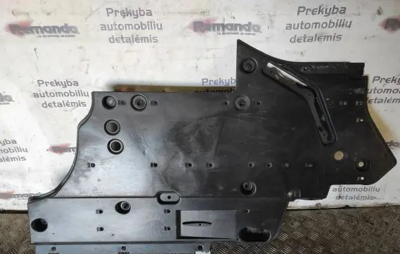 Toyota RAV 4 (XA50) Center/middle under tray cover 5816642030