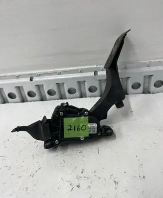Volkswagen Transporter - Caravelle T5 Accelerator throttle pedal 7H1721503D 6PV00849503