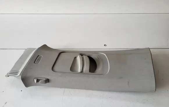 Volkswagen Tiguan Seat belt trim 5NA868309 5NA867243C