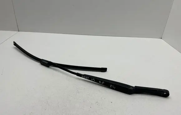 Opel Astra J Windshield/front glass wiper blade 