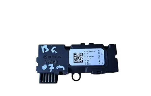 Volkswagen PASSAT B6 Steering angle sensor 3C0959654