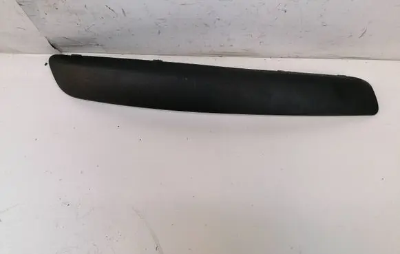 Volkswagen Golf V Front bumper corner part panel trim 