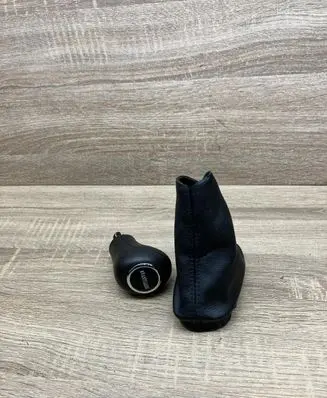 Mercedes-Benz C W203 Gear lever shifter trim leather/knob MERSEDESGEARLEVER